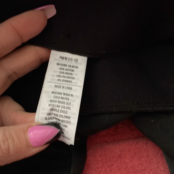 Black with Beading on ankle fit more like a capri - Picture 4 of 4